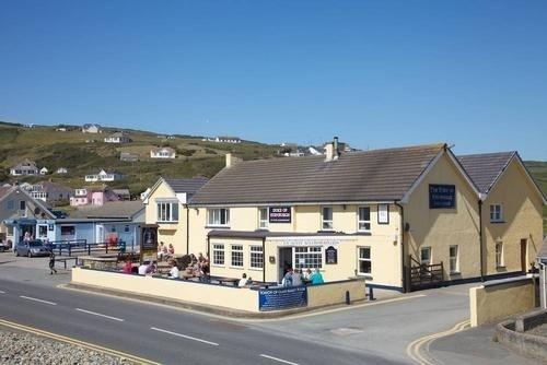 The Duke Of Edinburgh Inn Newgale 외부 사진