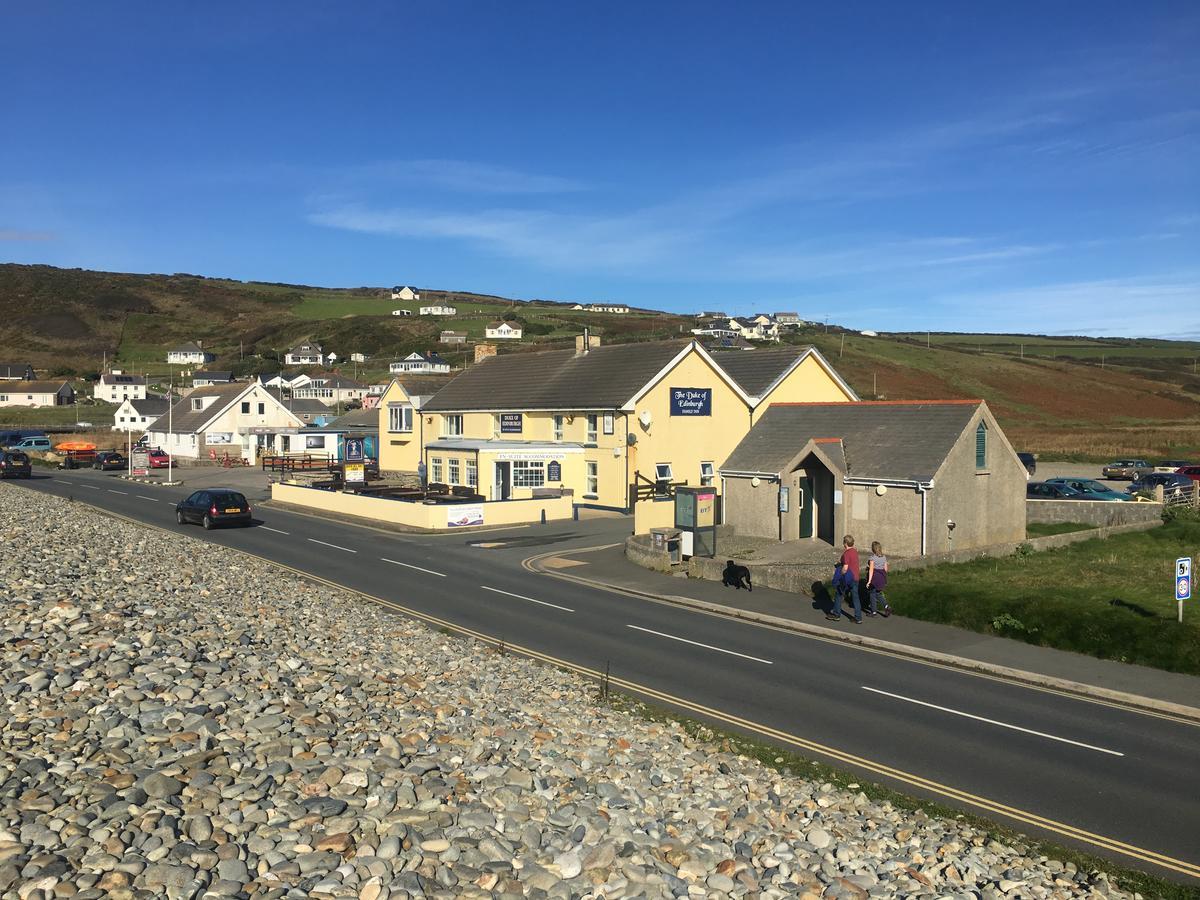 The Duke Of Edinburgh Inn Newgale 외부 사진