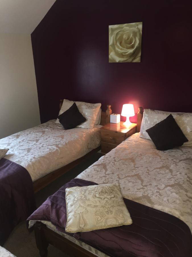 The Duke Of Edinburgh Inn Newgale 외부 사진